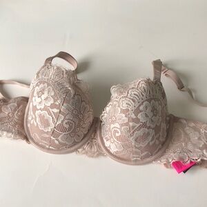 La Senza Lace Underwire Bra in Cream Size 32DD